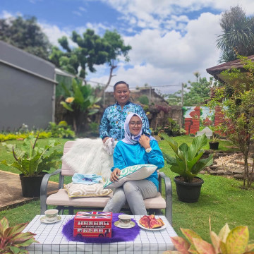 Narji dan istri, Widiyanti. (Instagram @narji77)